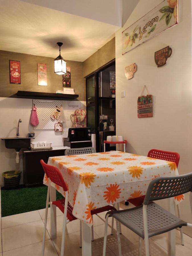 De Cozy Corner Suria Rafflesia Setia Alam Leilighet Shah Alam Eksteriør bilde