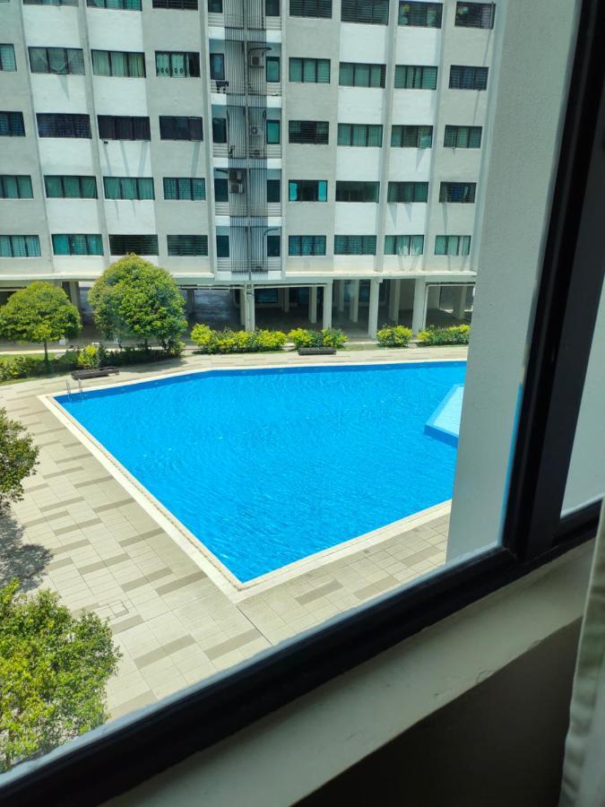 De Cozy Corner Suria Rafflesia Setia Alam Leilighet Shah Alam Eksteriør bilde